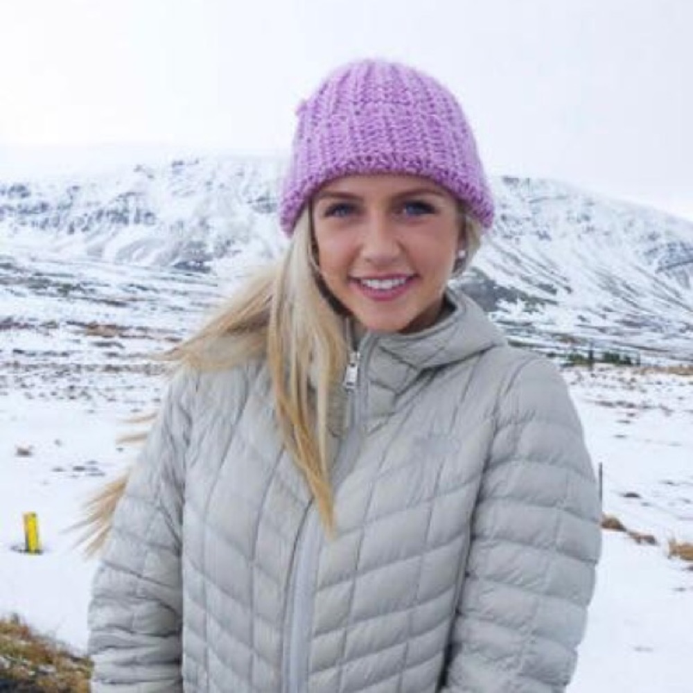 Meet your Posher, Lauren